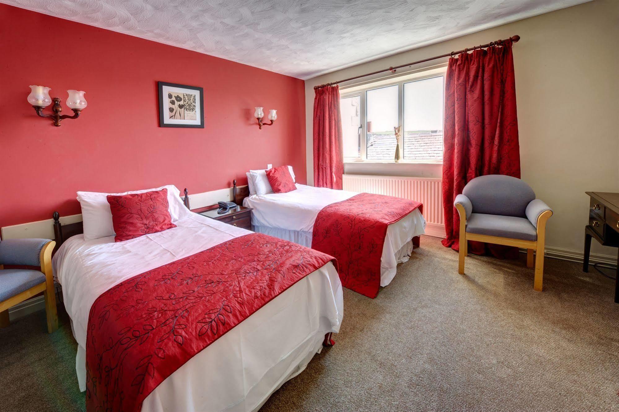 Hotel Clough Manor à Denshaw Extérieur photo